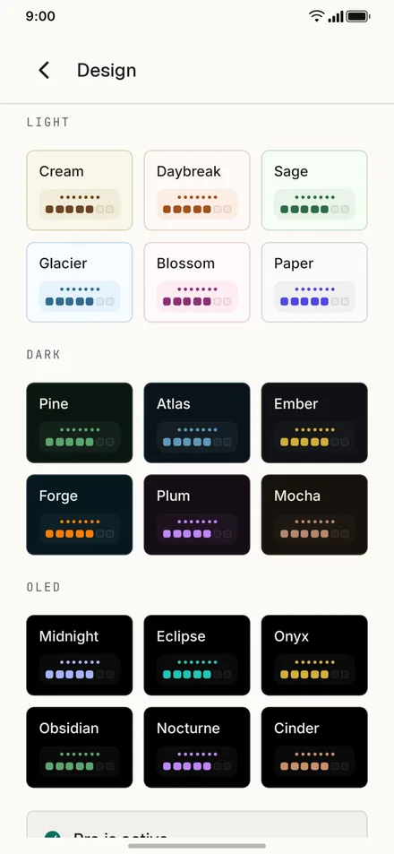 App screenshot: theme catalog